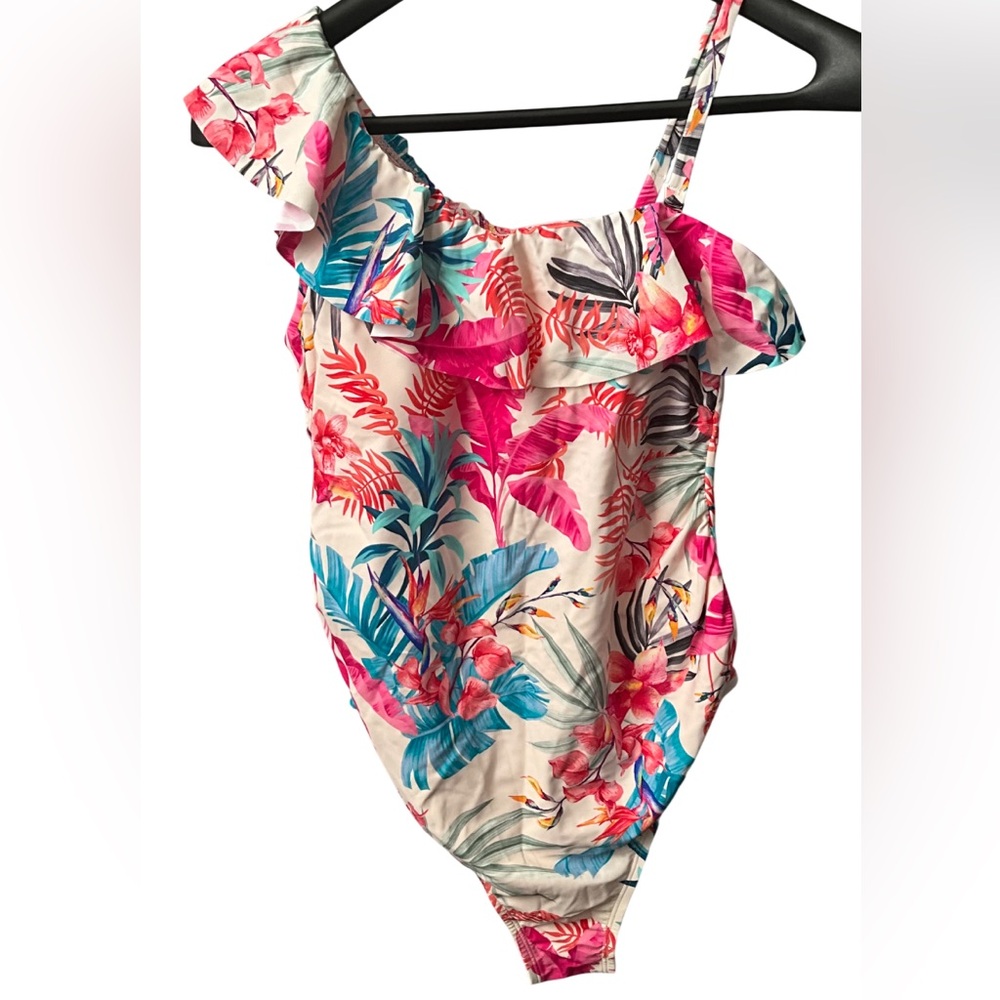 Cupshe Women's Brick Tummy Control Tie Back One Piece Swimsuit Floral Size M